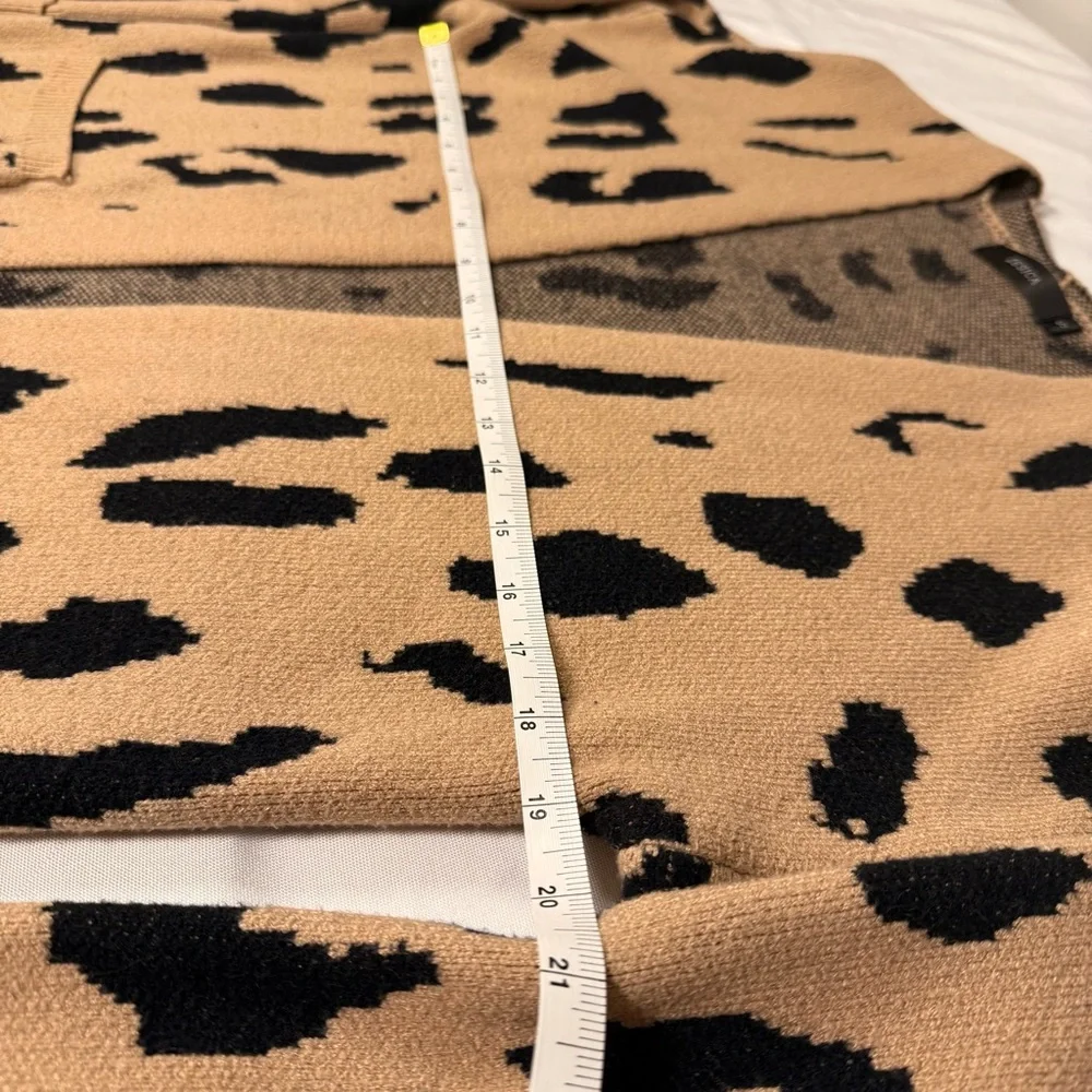 Oversized Animal Print Cardigan - Picture 5 of 11